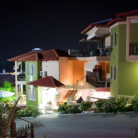 Greenhill Holiday Suites Sarti Ngoại thất bức ảnh